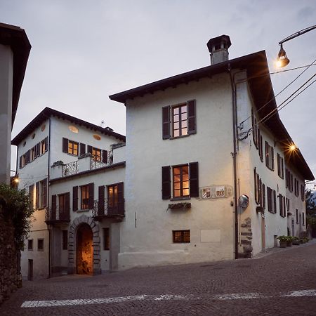 Le Corti Dei Sassi Bed & Breakfast Berbenno di Valtellina Exterior foto
