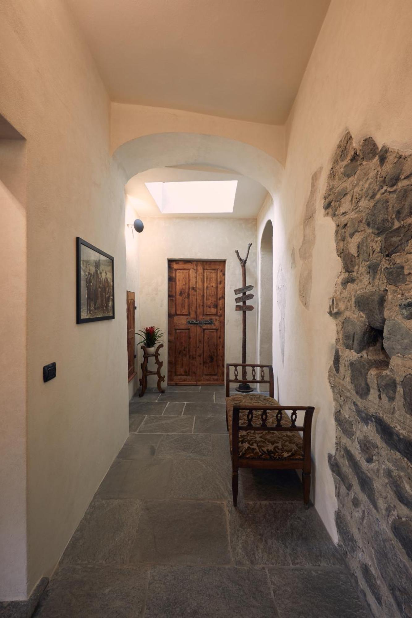 Le Corti Dei Sassi Bed & Breakfast Berbenno di Valtellina Exterior foto