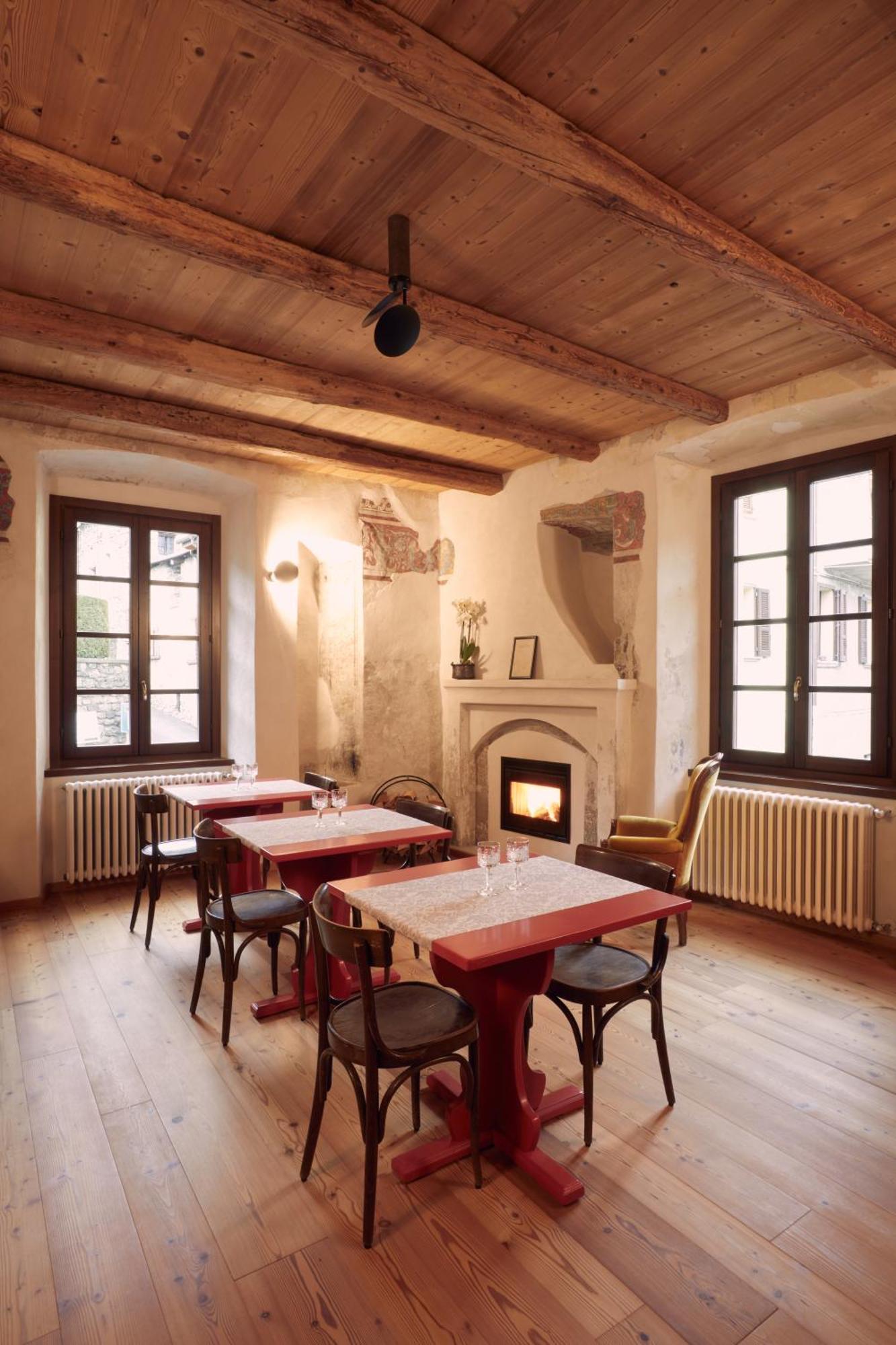 Le Corti Dei Sassi Bed & Breakfast Berbenno di Valtellina Exterior foto